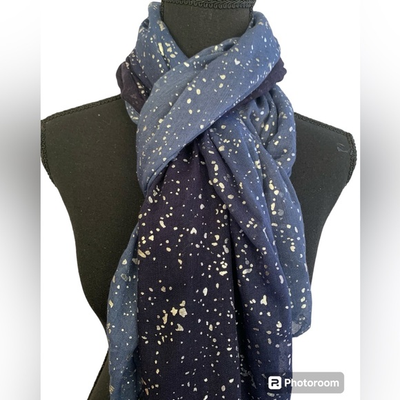 Blue Ombre Sparkle Large Scarf Wrap - Picture 3 of 4